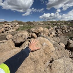 Boulders / Landscaping Rocks